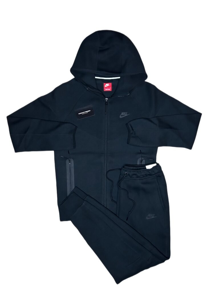 Tech Fleece Black Tracksuit (New Season)
