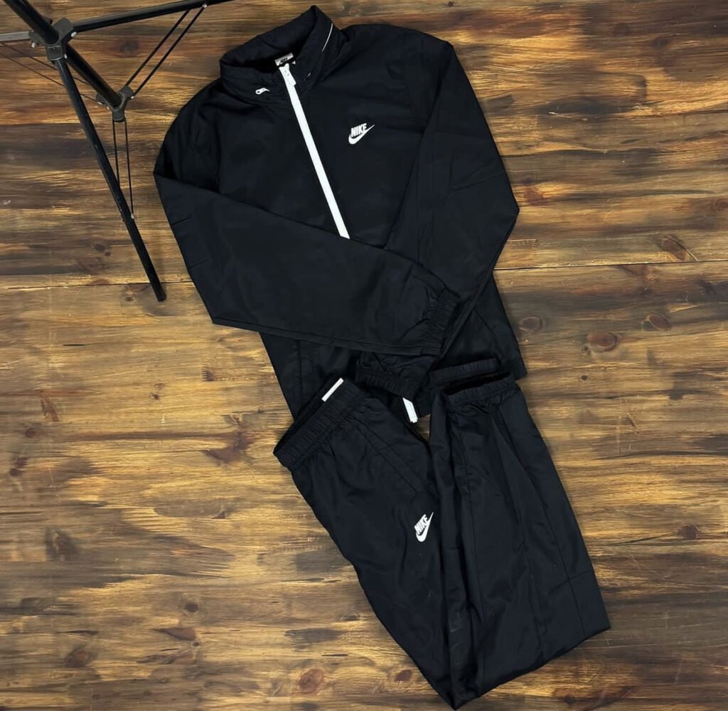 Conjunto Tracksuit