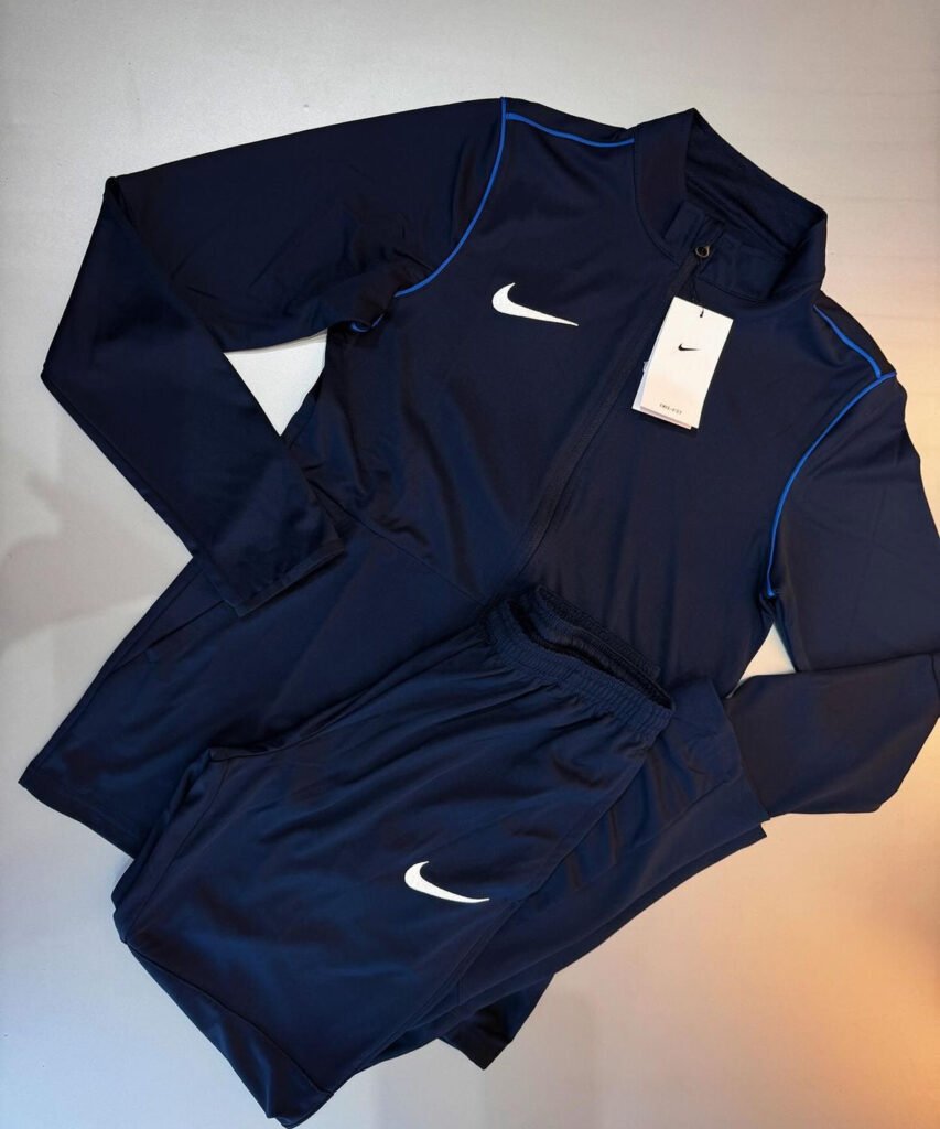 Conjunto  Academy