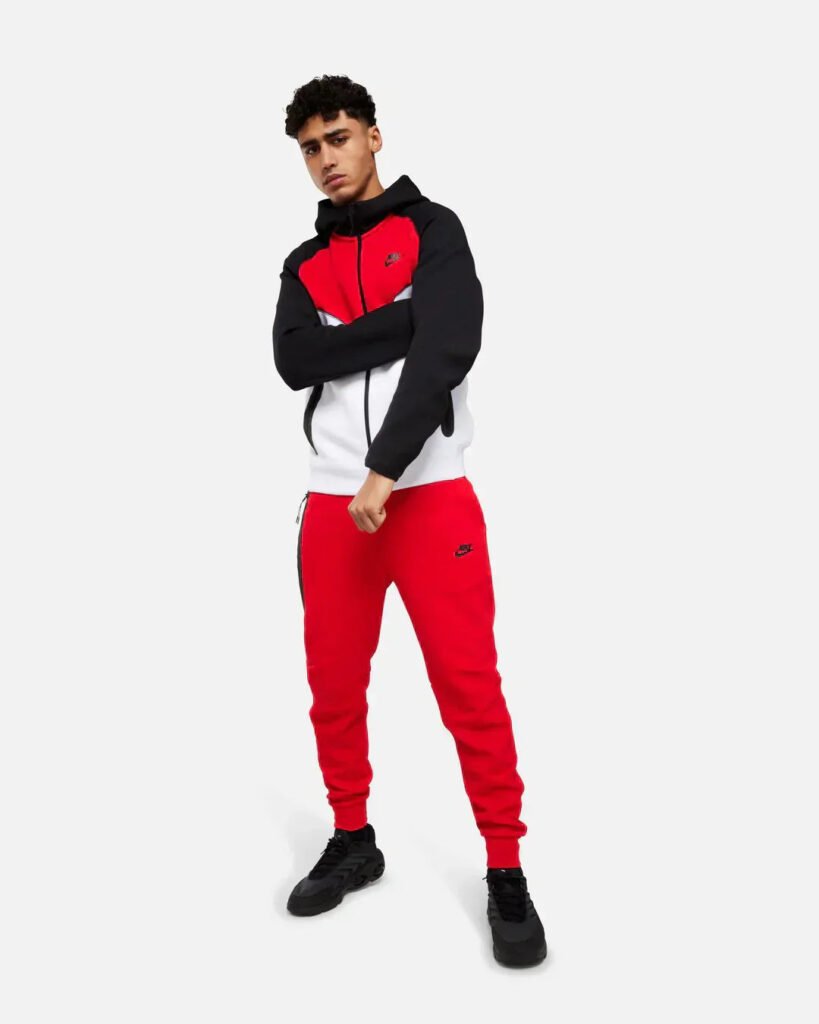 Conjunto Tech Fleece