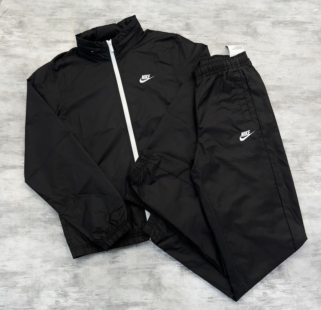 Conjunto Tracksuit