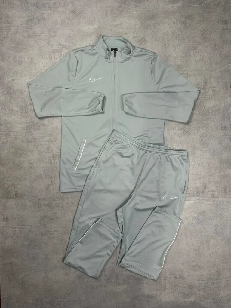 Conjunto  Dri-Fit 2021 (Cinza e Branco)