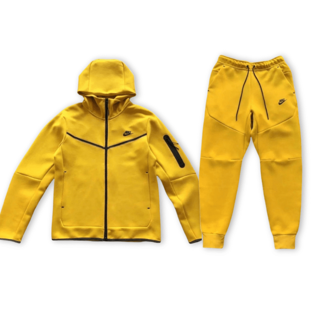 Conjunto Sportswear Tech Fleece